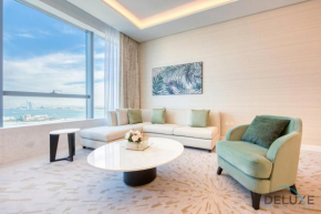 Sea-facing 1BR at The Palm Tower Palm Jumeirah by Deluxe Holiday Homes